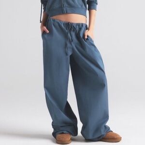 SKIMS Cotton Poplin Pant in Harbor Size Medium NWT